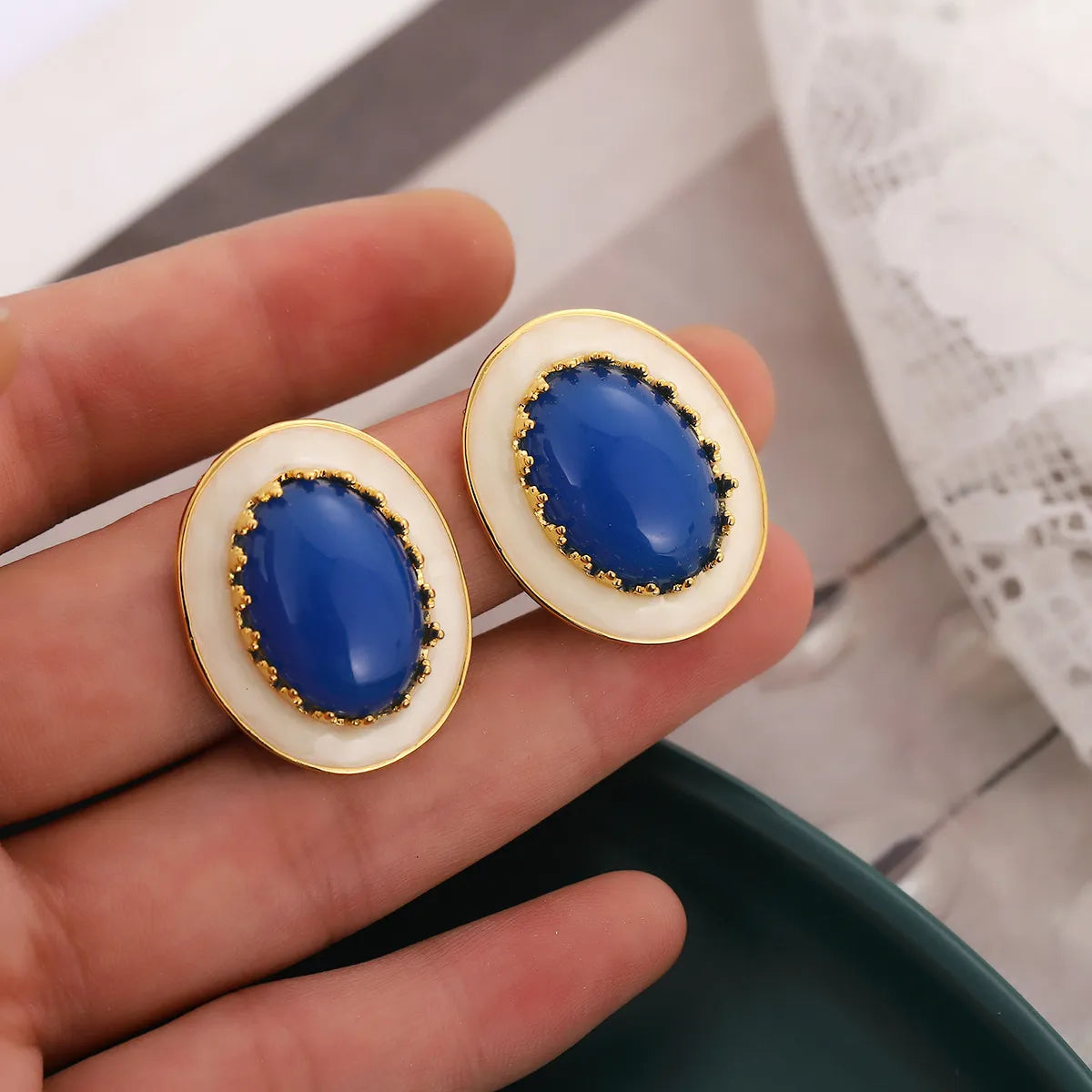 1 Pair Simple Style Oval Inlay Alloy Artificial Gemstones Ear Studs