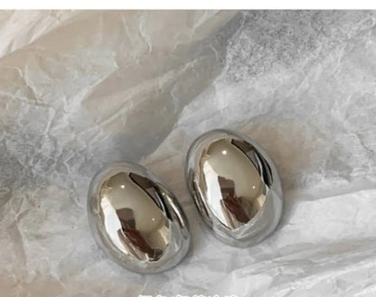 1 Pair Simple Style Oval Metal Ear Studs