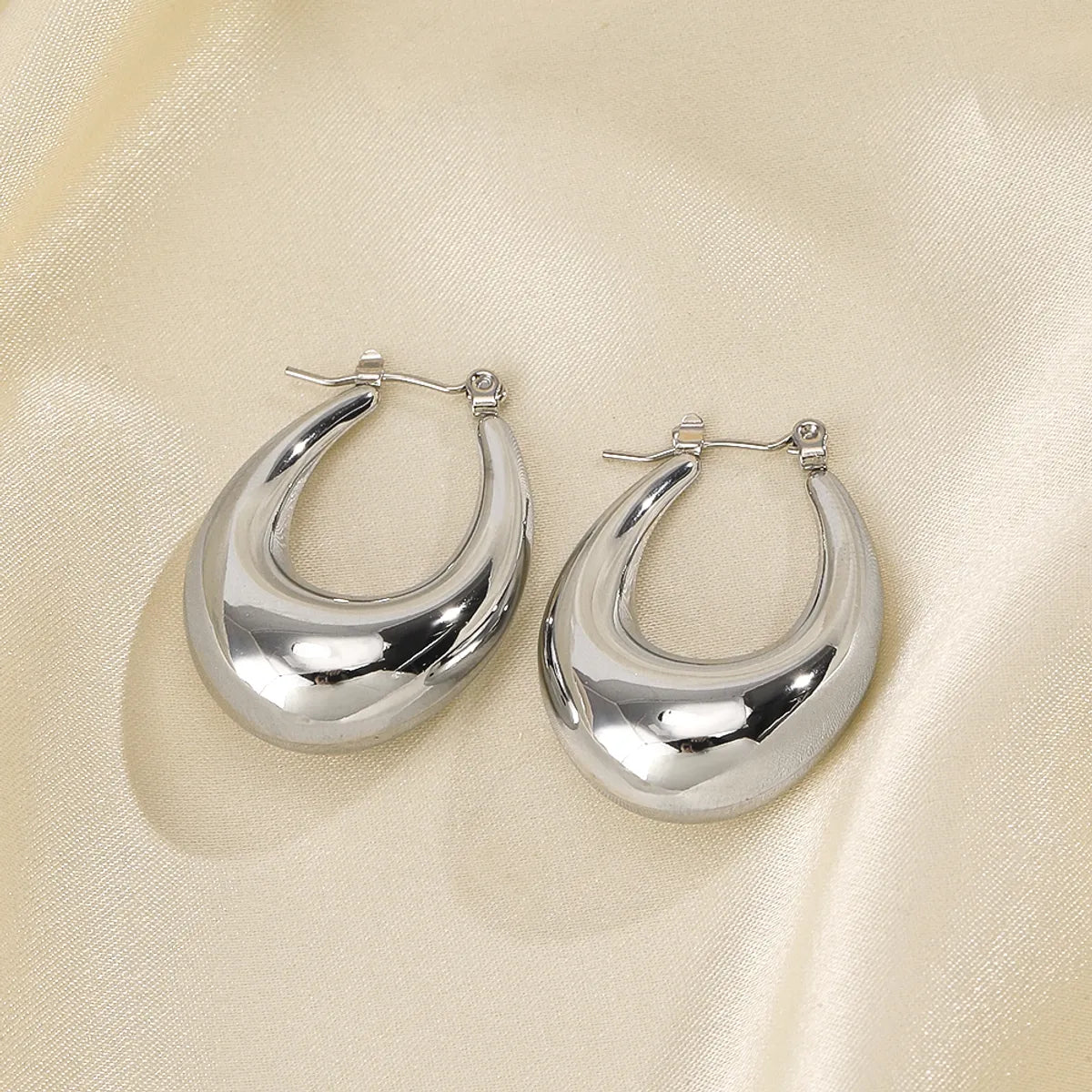 1 Pair Simple Style Oval Plating Stainless Steel 18k Gold Plated Earrings