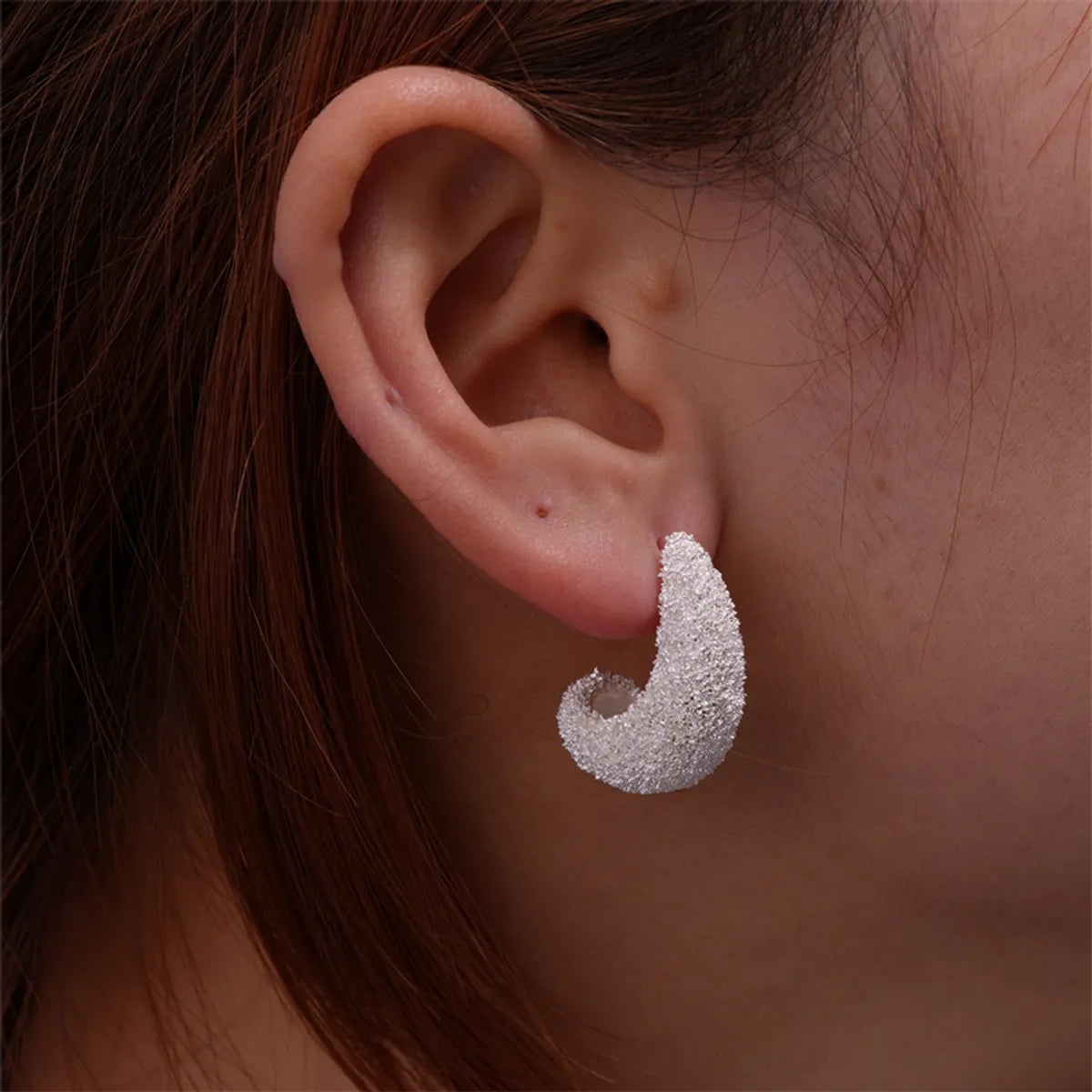 1 Pair Simple Style Oval Plating Three-dimensional Copper Gold Plated Ear Studs