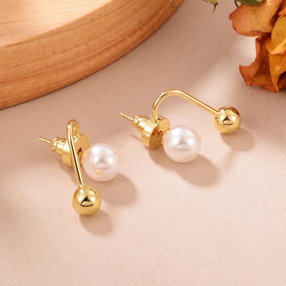 1 Pair Simple Style Pearl Plating Alloy Pearl 14k Gold Plated Ear Studs