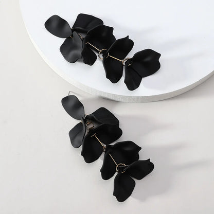 1 Pair Simple Style Petal Arylic Stoving Varnish Women'S Drop Earrings