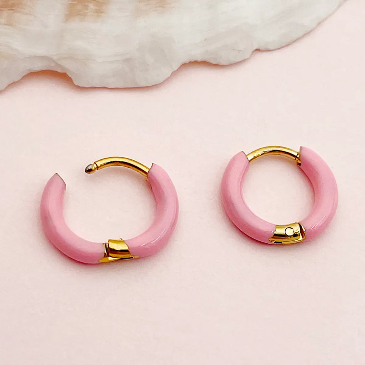 1 Pair Simple Style Round Enamel 304 Stainless Steel 14K Gold Plated Earrings