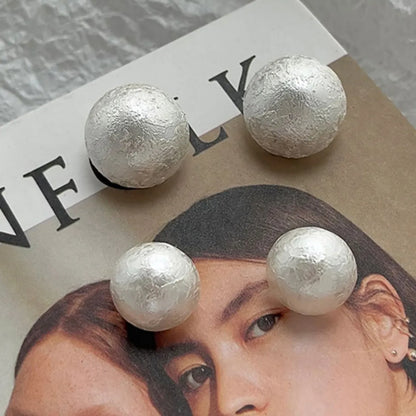 1 Pair Simple Style Round Imitation Pearl Inlay Artificial Pearls Women's Ear Studs