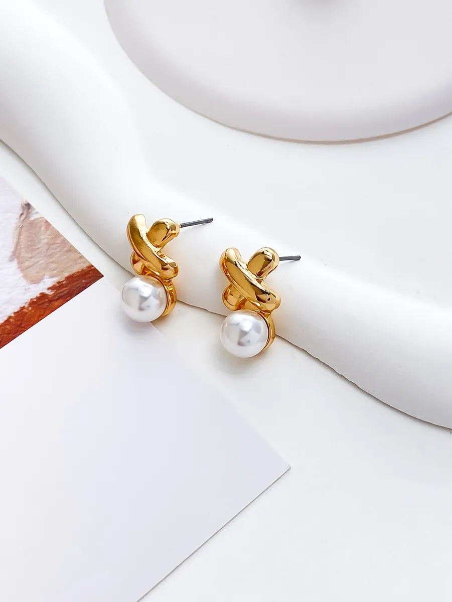 1 Pair Simple Style Round Inlay Alloy Pearl Ear Studs