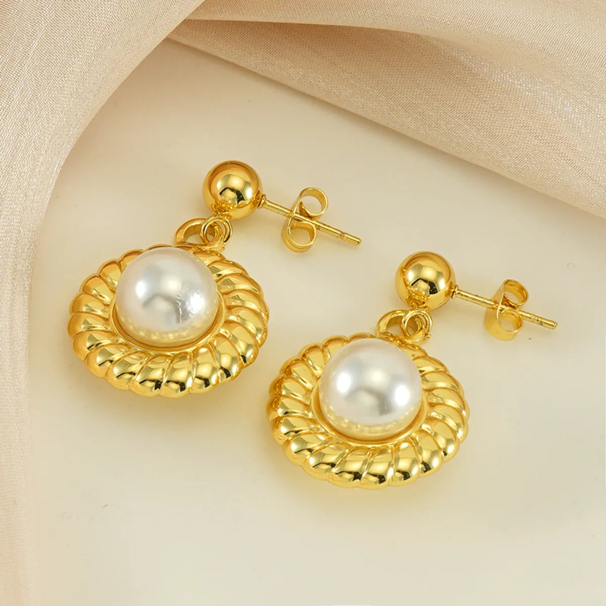 1 Pair Simple Style Round Plating Inlay Stainless Steel Artificial Pearls 18k Gold Plated Drop Earrings