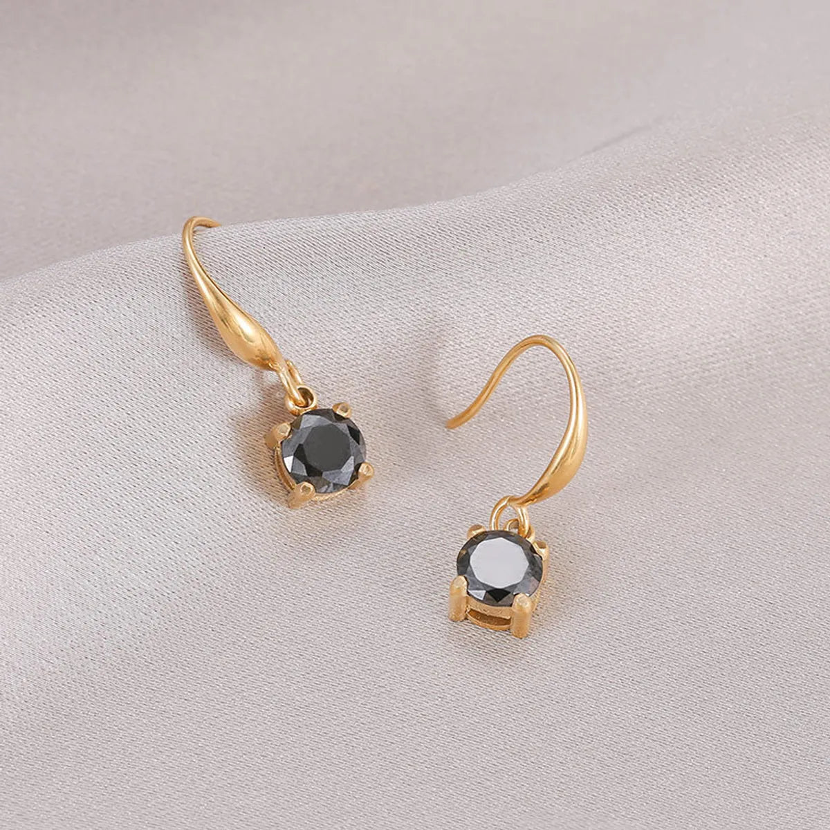 1 Pair Simple Style Round Plating Inlay Stainless Steel Zircon 14k Gold Plated Drop Earrings