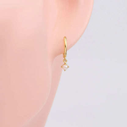 1 Pair Simple Style Round Plating Inlay Sterling Silver Artificial Pearls White Gold Plated Gold Plated Drop Earrings