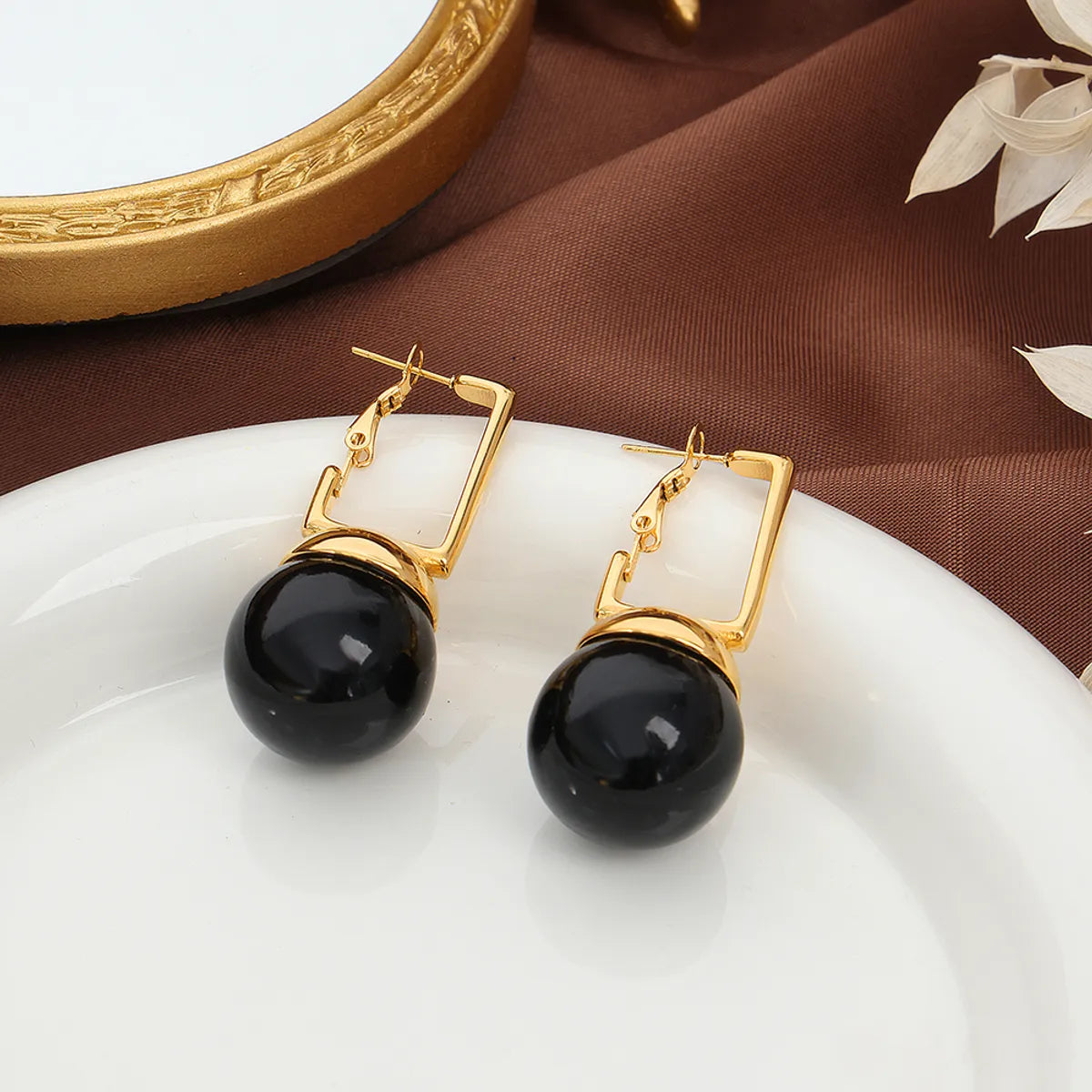 1 Pair Simple Style Round Plating Inlay Titanium Steel Glass Bead Drop Earrings