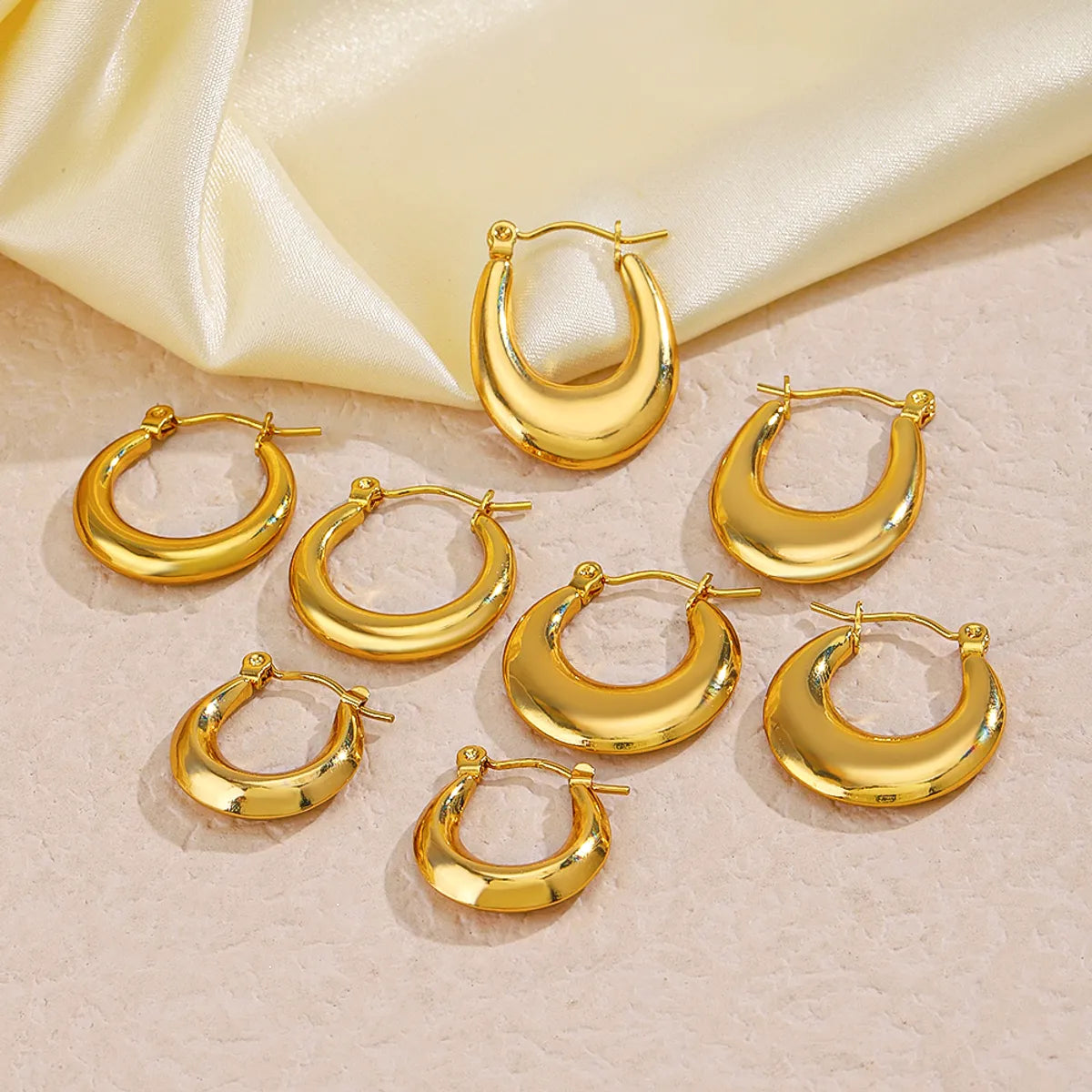 1 Pair Simple Style Round Plating Stainless Steel 18k Gold Plated Hoop Earrings