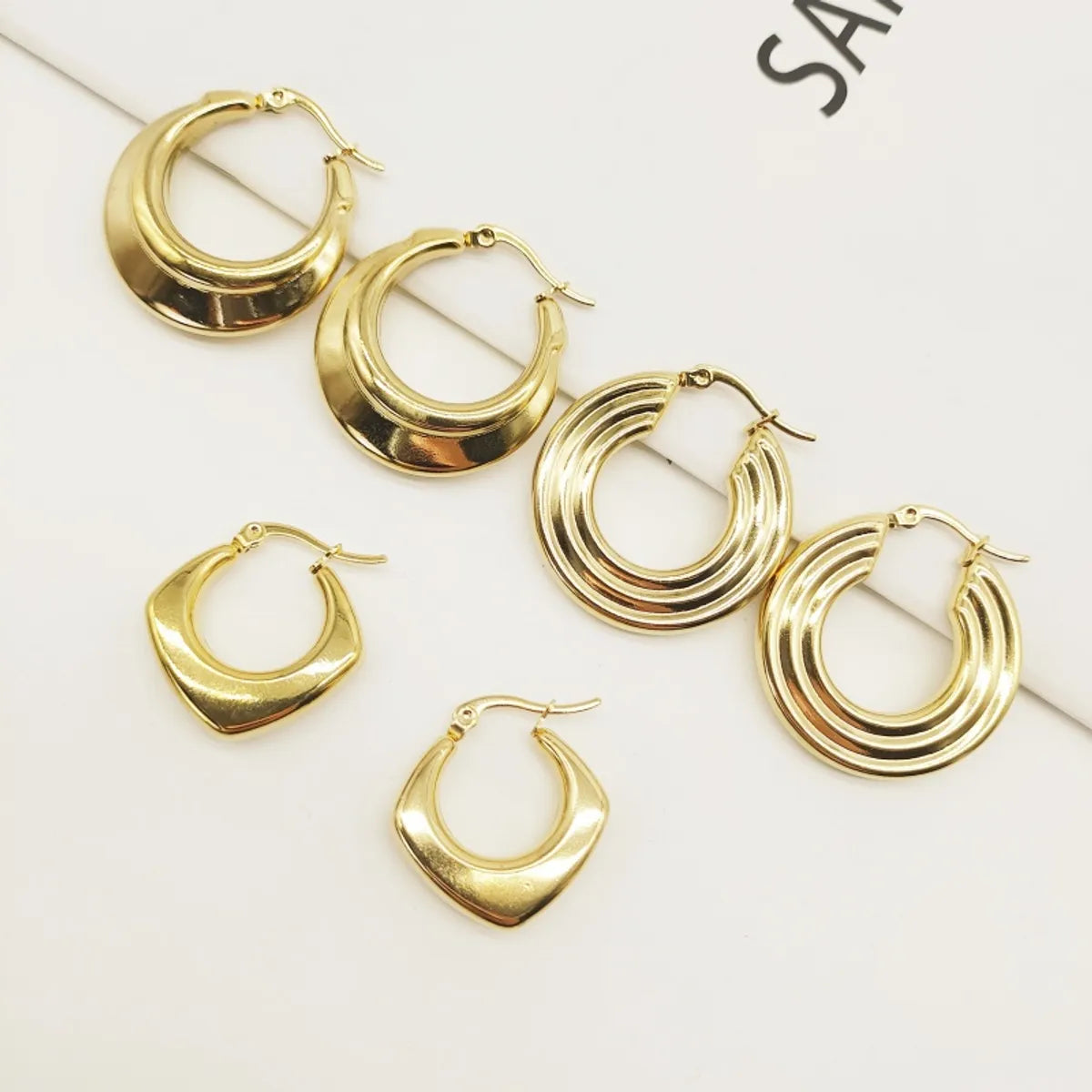 1 Pair Simple Style Round Square Titanium Steel 18K Gold Plated Earrings