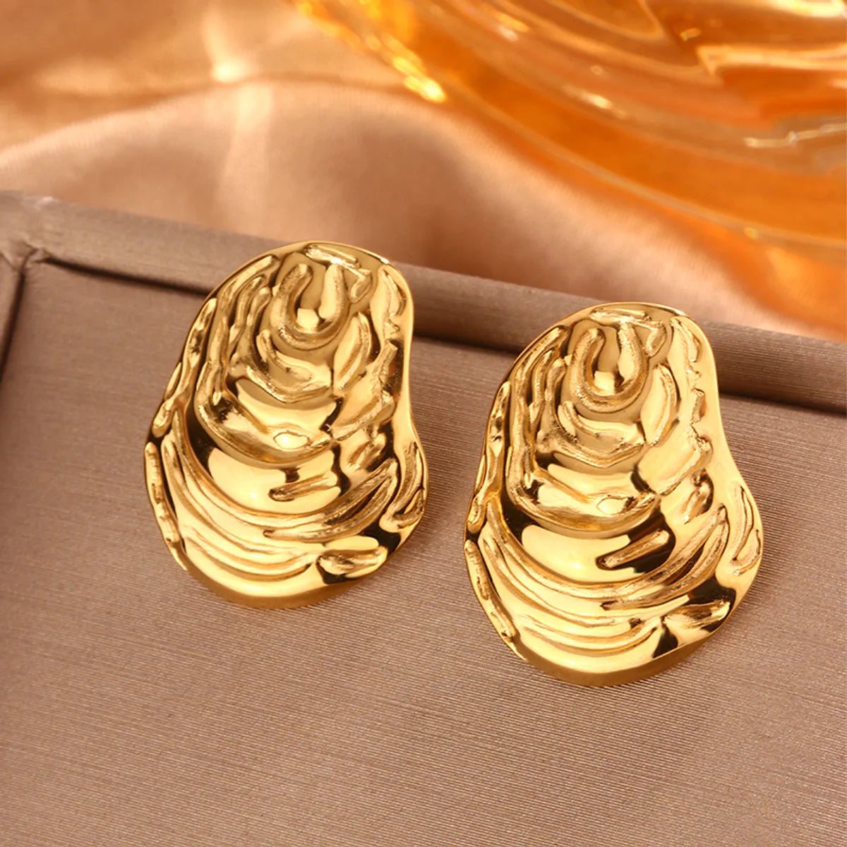 1 Pair Simple Style Sector Leaves Heart Shape Pleated 304 Stainless Steel 18K Gold Plated Ear Studs