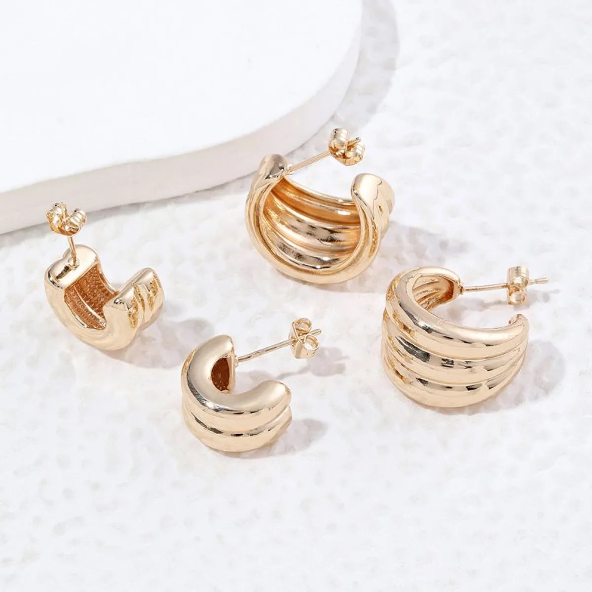 1 Pair Simple Style Semicircle Plating Copper 18k Gold Plated White Gold Plated Ear Studs