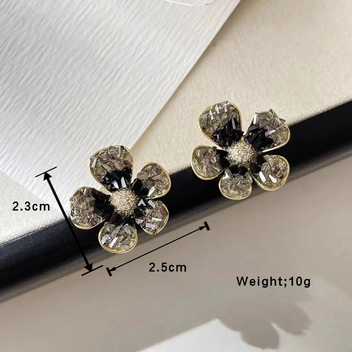 1 Pair Simple Style Shiny Flower Asymmetrical Flowers Alloy Artificial Crystal Rhinestones Ear Studs