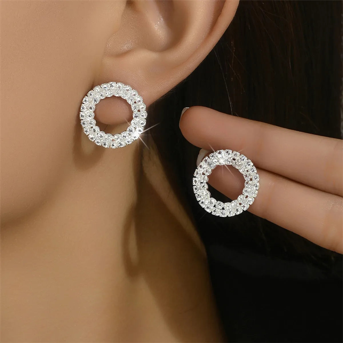 1 Pair Simple Style Shiny Geometric Inlay Alloy Glass Rhinestones Ear Studs