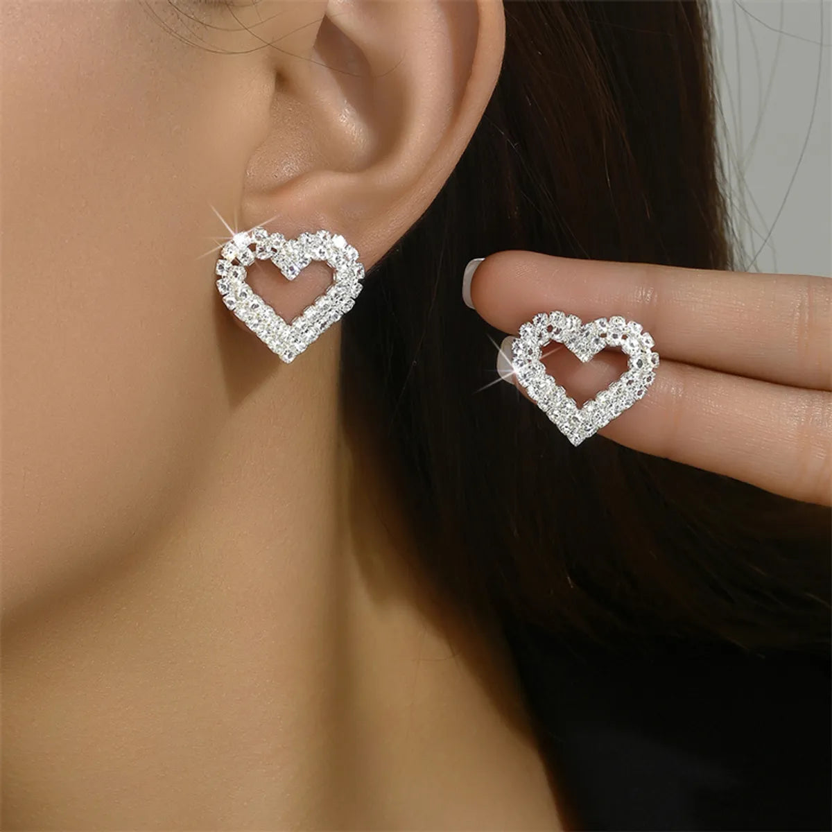 1 Pair Simple Style Shiny Geometric Inlay Alloy Glass Rhinestones Ear Studs