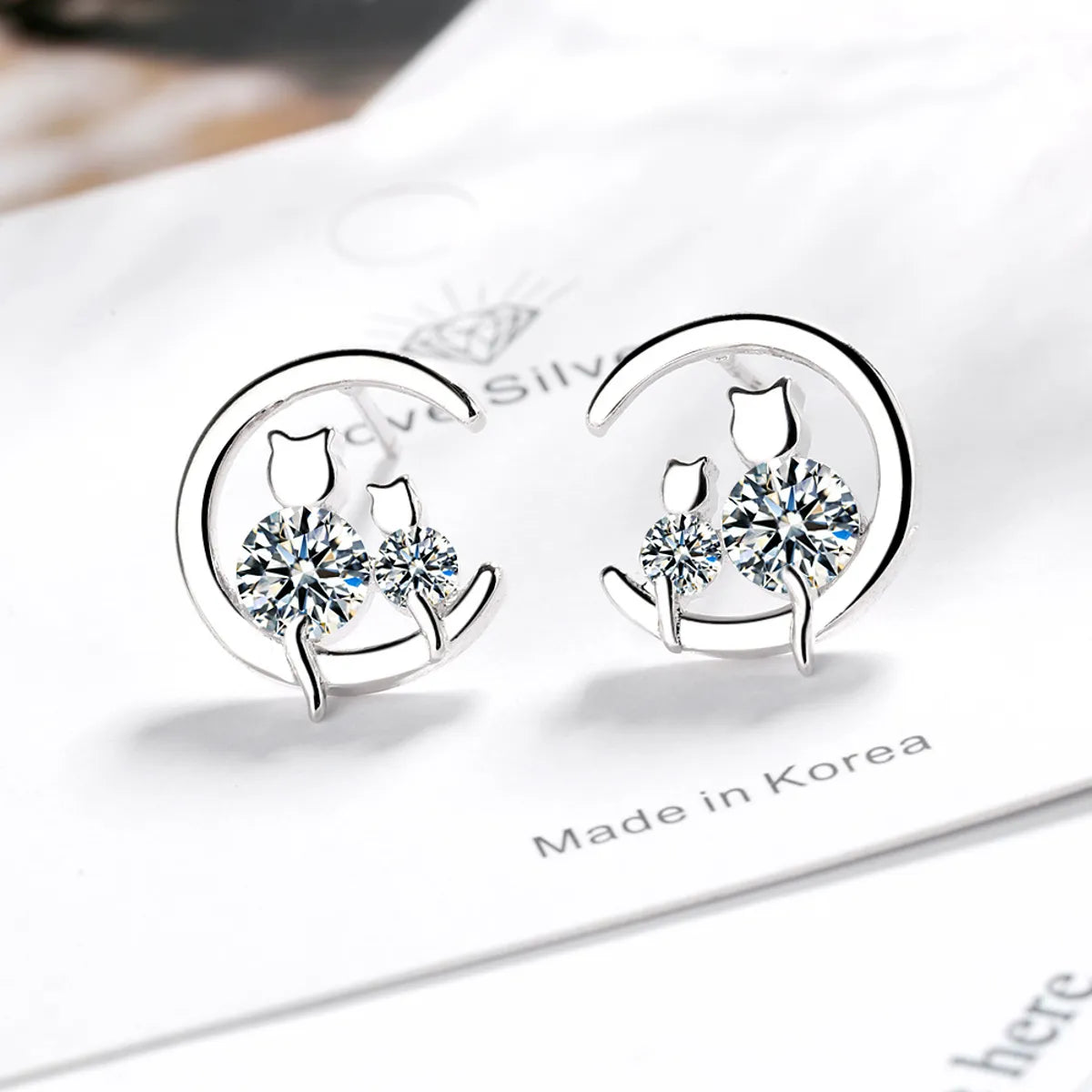 1 Pair Simple Style Shiny Moon Cat Inlay Copper Zircon Ear Studs