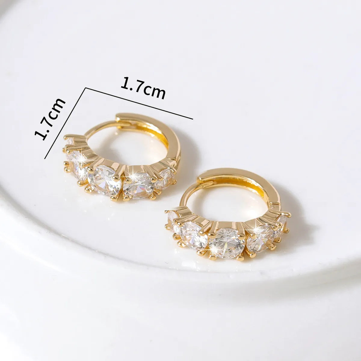 1 Pair Simple Style Shiny Round Inlay Copper Zircon Earrings