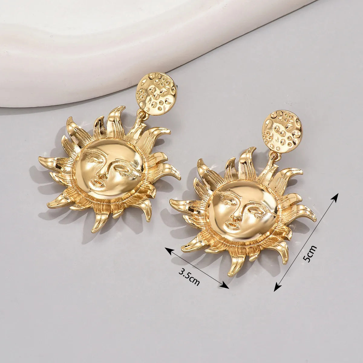 1 Pair Simple Style Shiny Round Sun Plating Inlay Alloy Zinc Rhinestones Pearl Drop Earrings