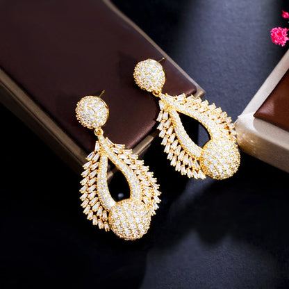 1 Pair Simple Style Shiny Water Droplets Plating Inlay Copper Zircon 18k Gold Plated Drop Earrings