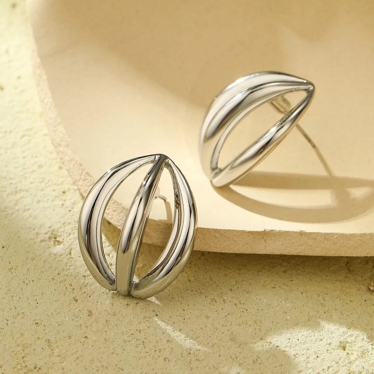 1 Pair Simple Style Solid Color 304 Stainless Steel Ear Studs