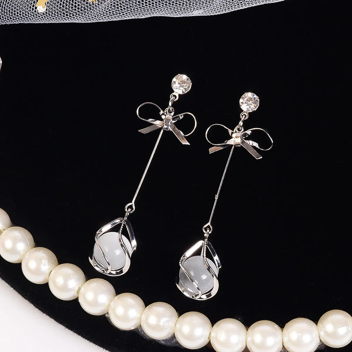 1 Pair Simple Style Solid Color Inlay Alloy Rhinestones Drop Earrings Earrings