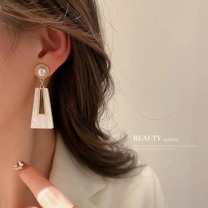 1 Pair Simple Style Solid Color Inlay Alloy Rhinestones Drop Earrings Earrings