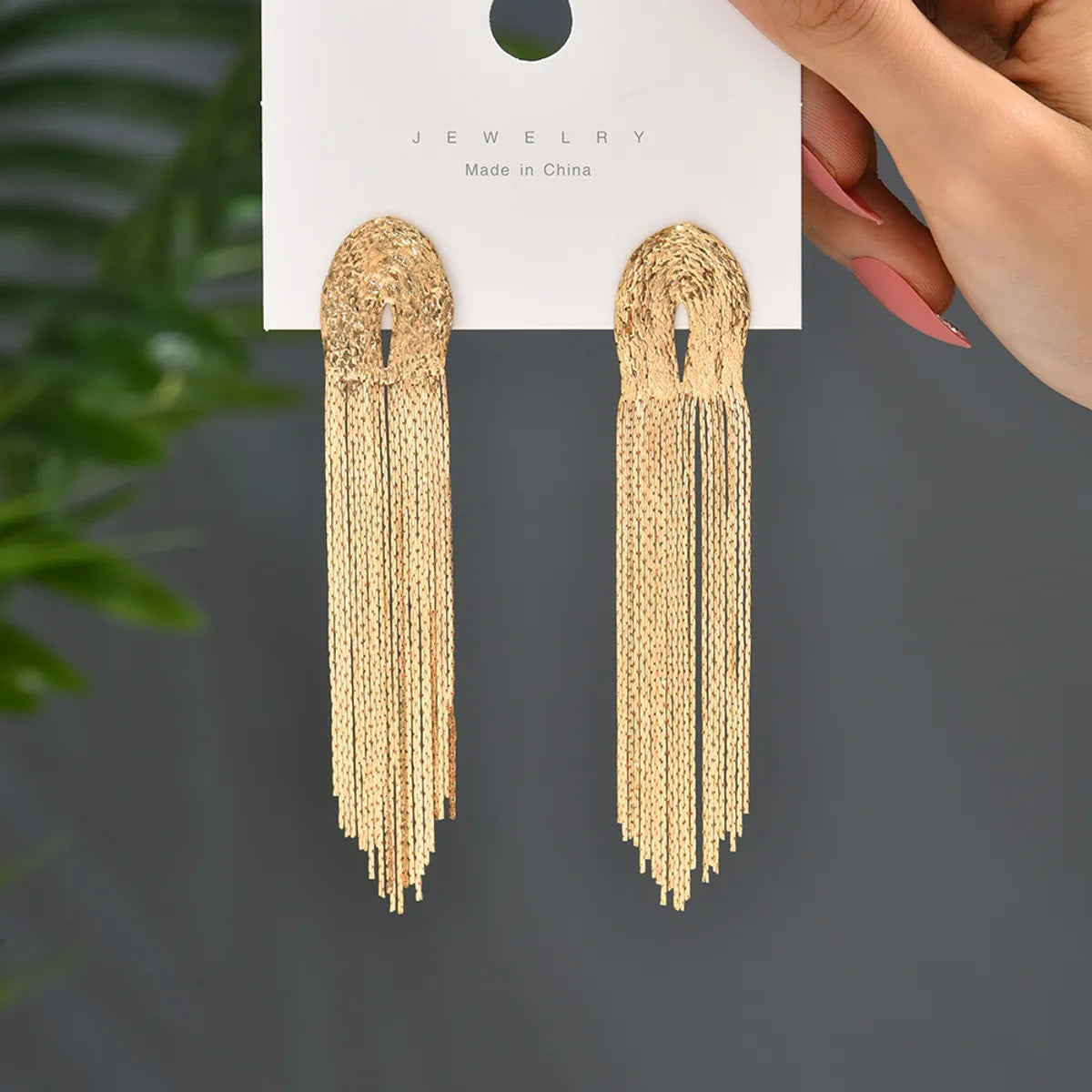 1 Pair Simple Style Solid Color Alloy Tassel Women'S Earrings