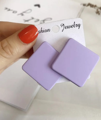 1 Pair Simple Style Solid Color Arylic Ear Studs