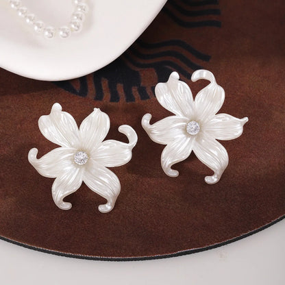 1 Pair Simple Style Solid Color Classic Style Flower Inlay Resin Zinc Alloy Rhinestones Ear Studs Ear Hook