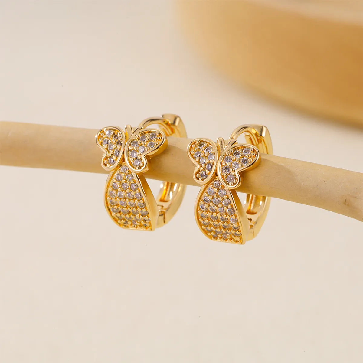 1 Pair Simple Style Solid Color Copper Zircon Earrings