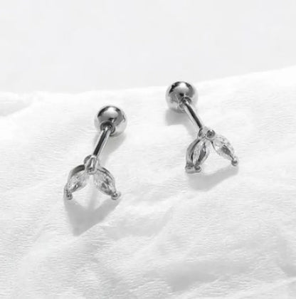 1 Pair Simple Style Solid Color Fish Tail Plating Inlay Stainless Steel Zircon Ear Studs