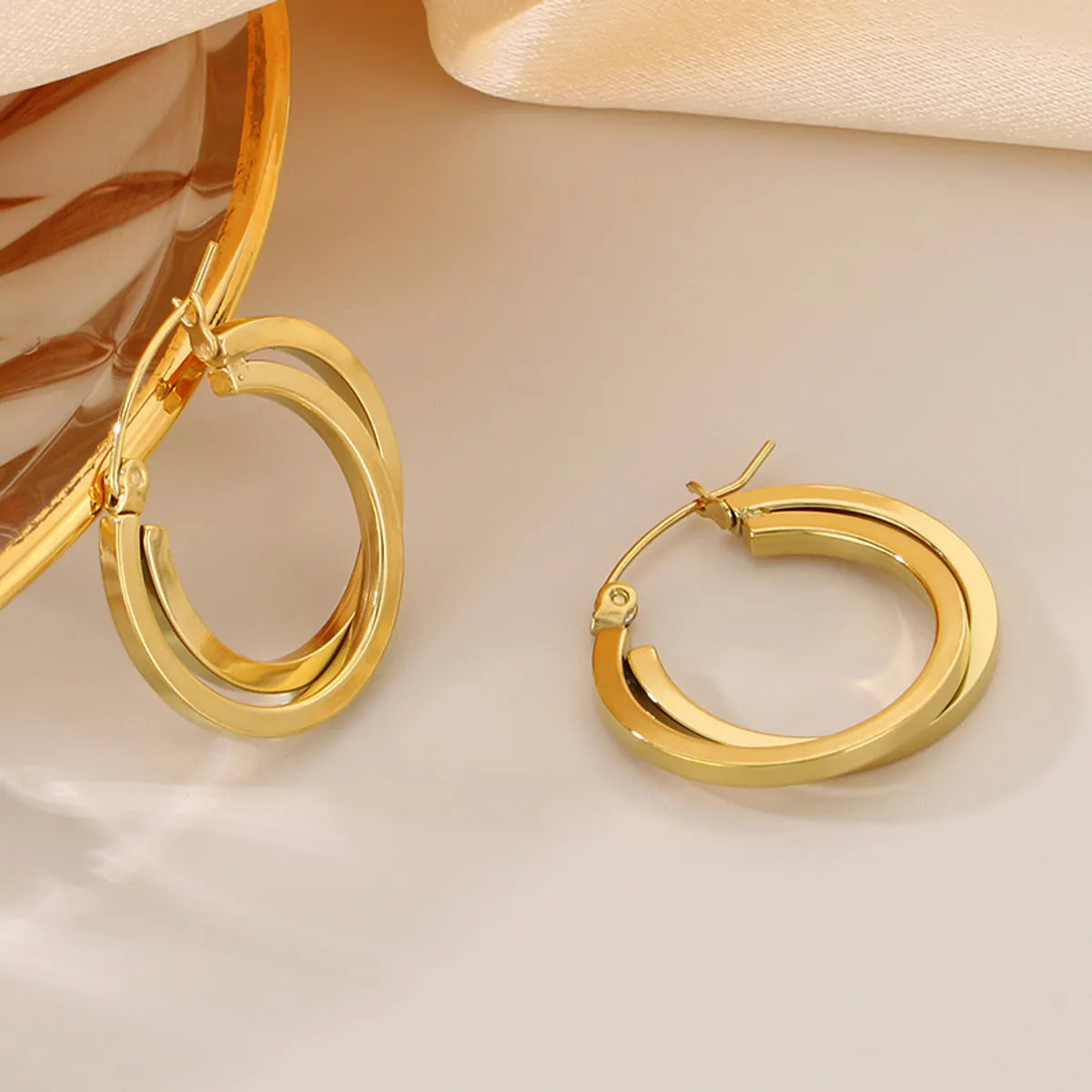 1 Pair Simple Style Solid Color Plating 304 Stainless Steel 18K Gold Plated Earrings