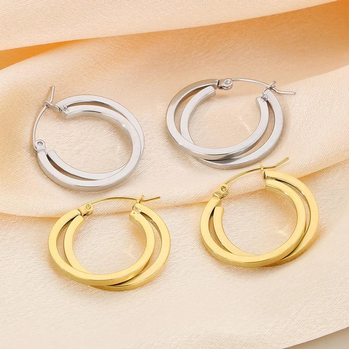 1 Pair Simple Style Solid Color Plating 304 Stainless Steel 18K Gold Plated Earrings