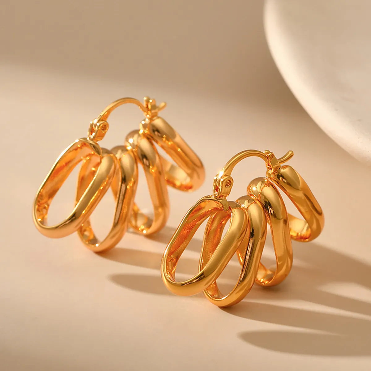 1 Pair Simple Style Solid Color Plating Copper 18k Gold Plated Earrings