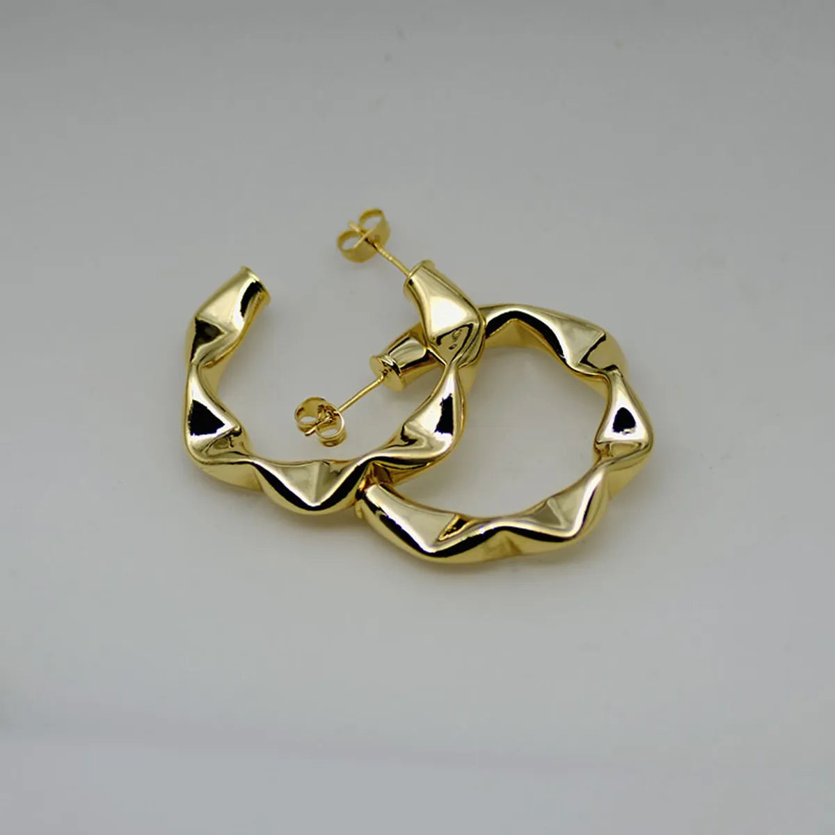 1 Pair Simple Style Solid Color Plating Copper 18k Gold Plated Earrings