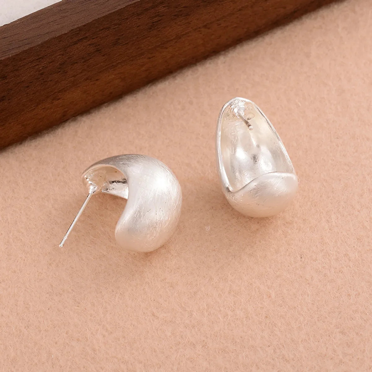 1 Pair Simple Style Solid Color Plating Copper Alloy Silver Plated Ear Studs