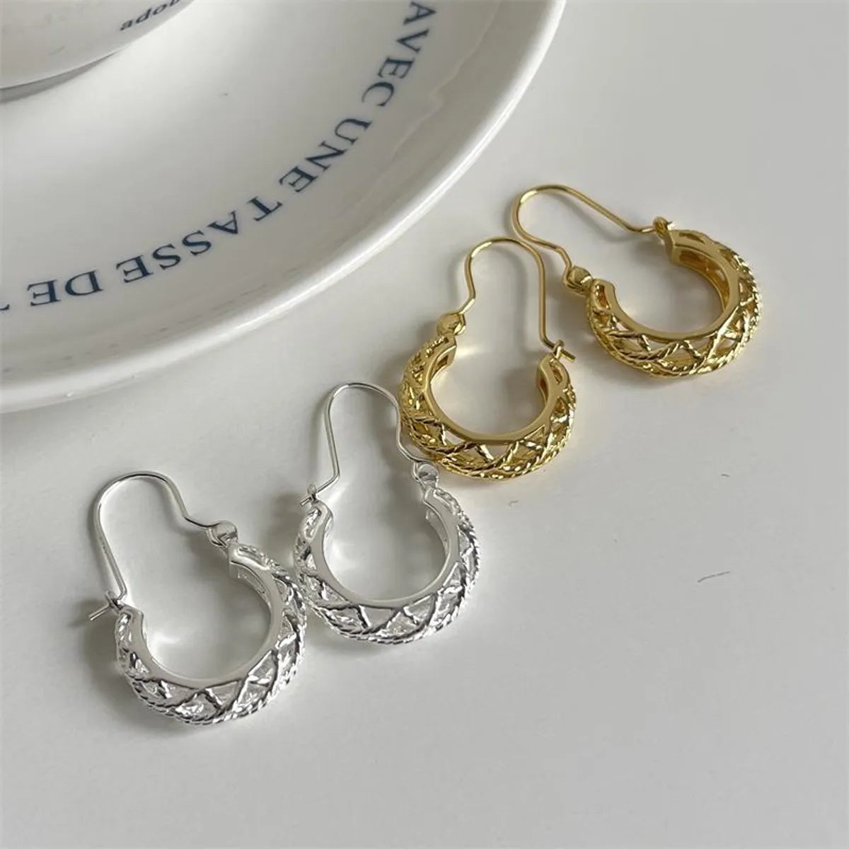 1 Pair Simple Style Solid Color Plating Copper Silver Plated Earrings