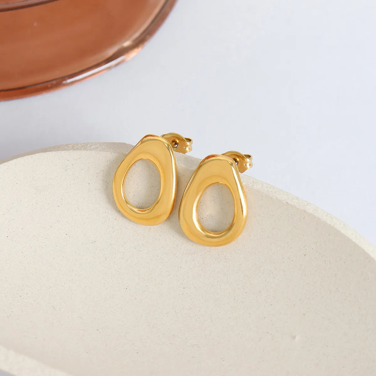 1 Pair Simple Style Solid Color Plating Hollow Out Titanium Steel 18k Gold Plated Ear Studs