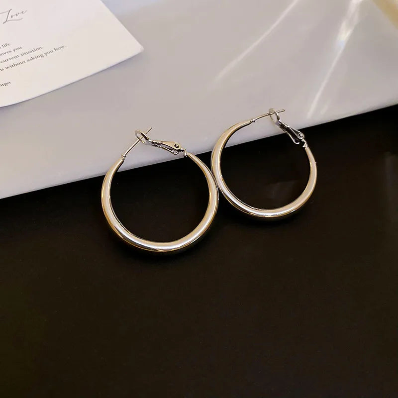 1 Pair Simple Style Solid Color Plating Iron Earrings