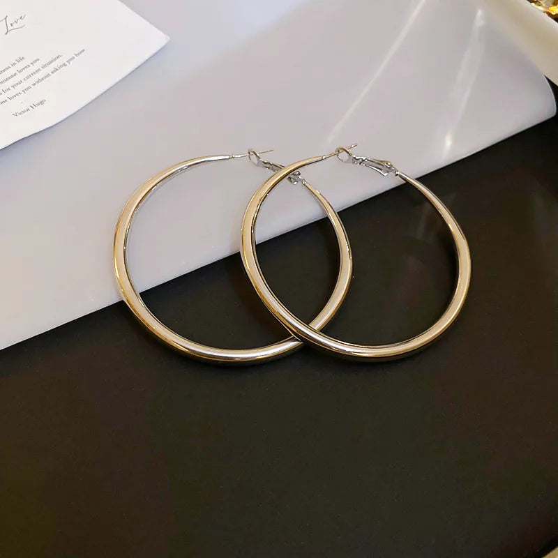 1 Pair Simple Style Solid Color Plating Iron Earrings