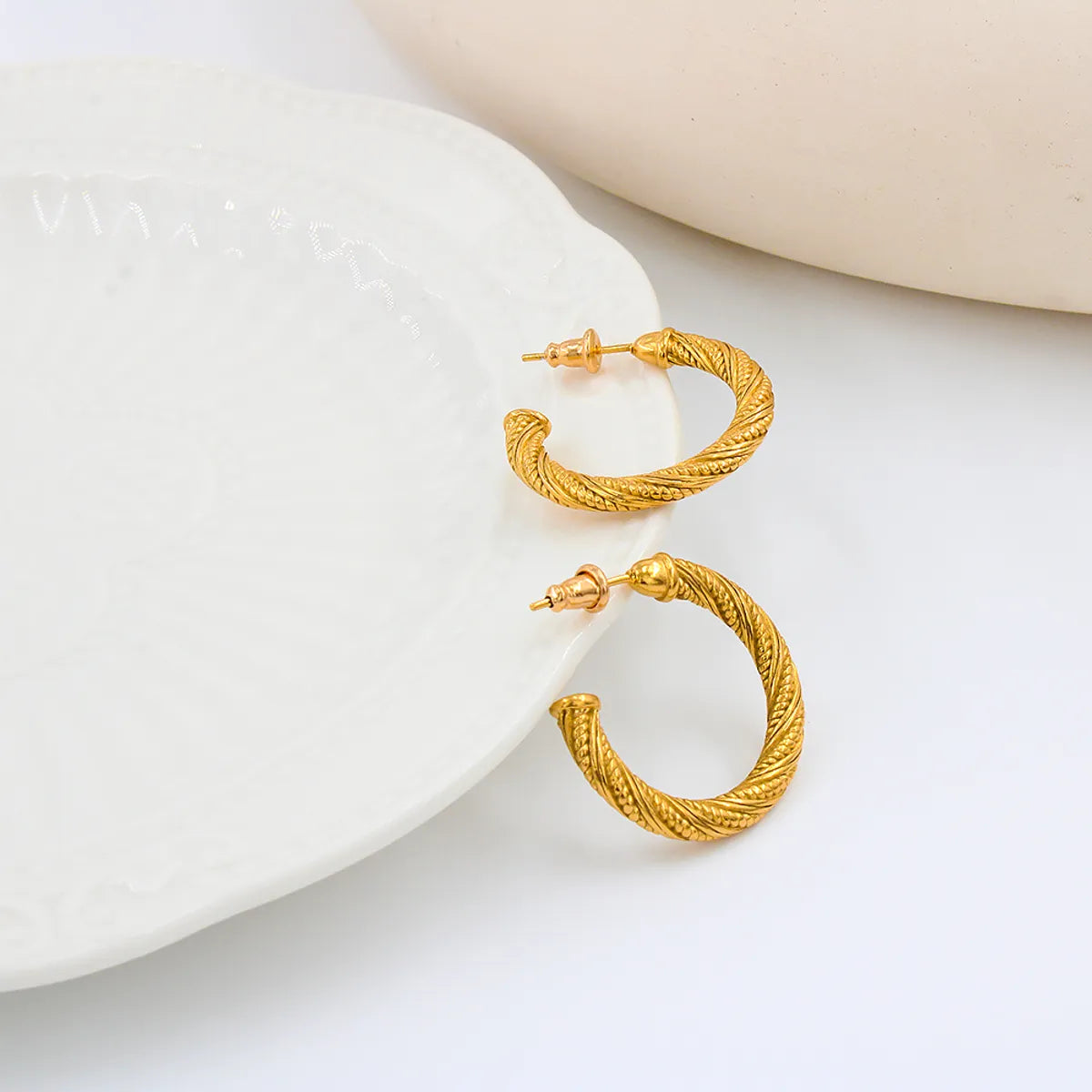 1 Pair Simple Style Solid Color Plating Stainless Steel 18k Gold Plated Earrings