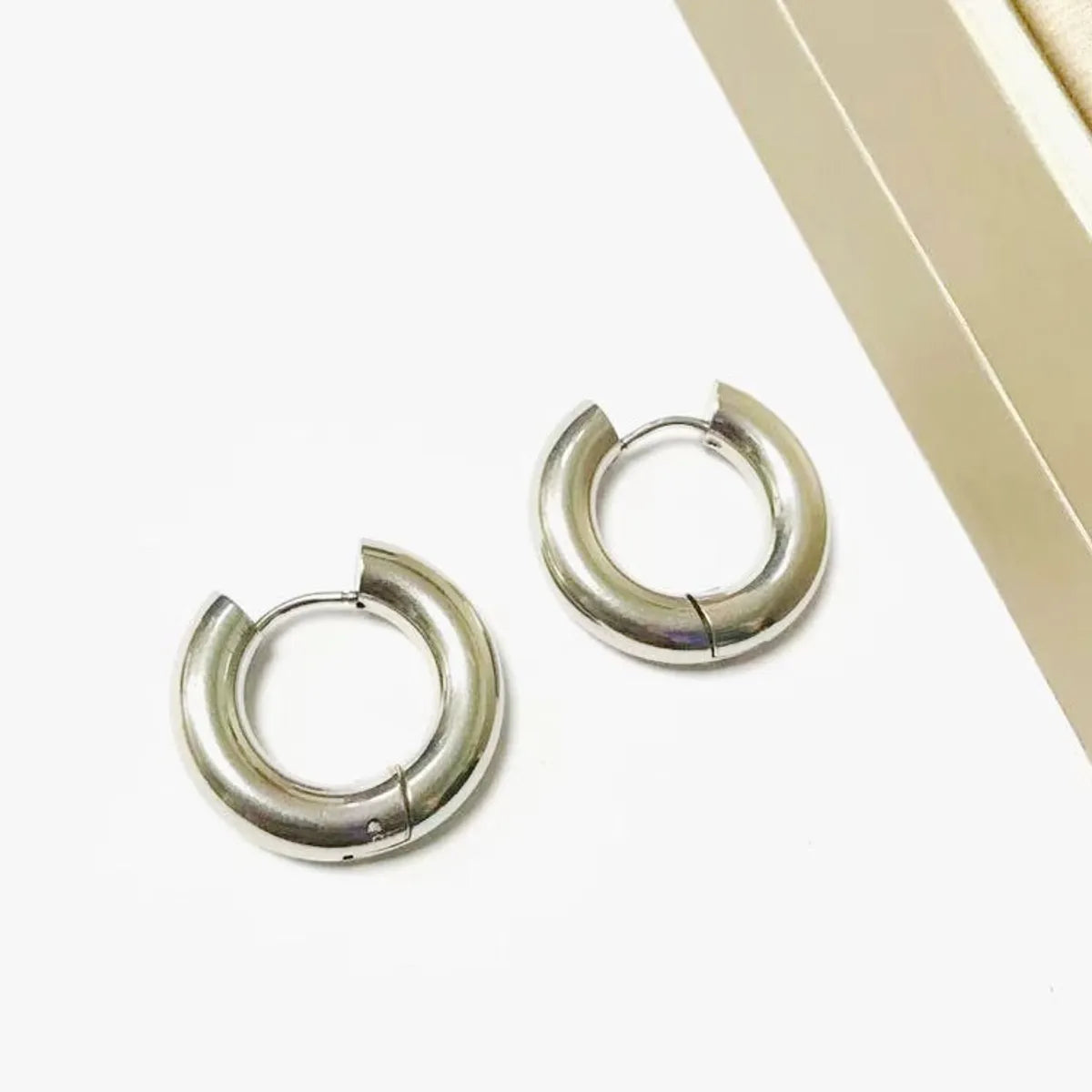 1 Pair Simple Style Solid Color Plating Stainless Steel Gold Plated Earrings