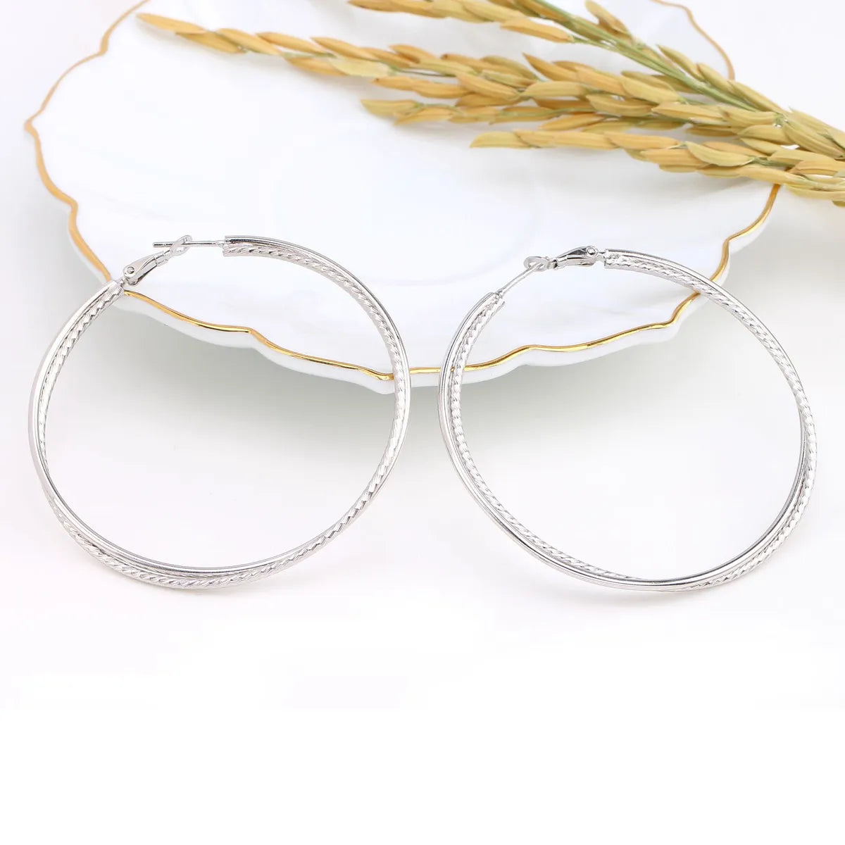 1 Pair Simple Style Solid Color Plating Sterling Silver Hoop Earrings