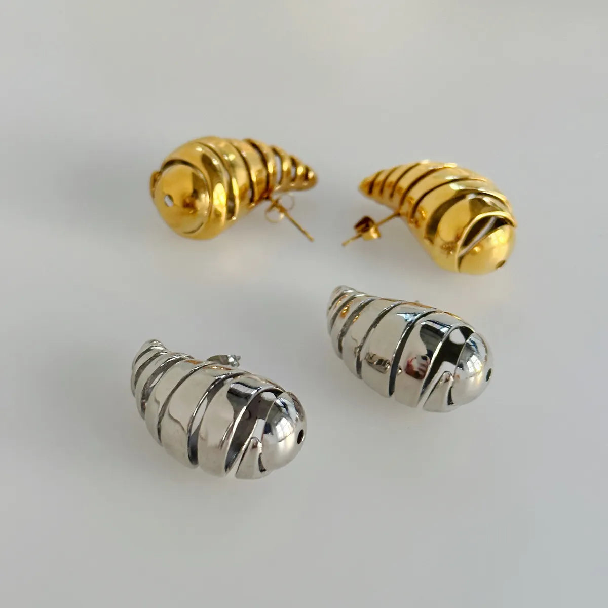 1 Pair Simple Style Solid Color Plating Titanium Steel Gold Plated Ear Studs