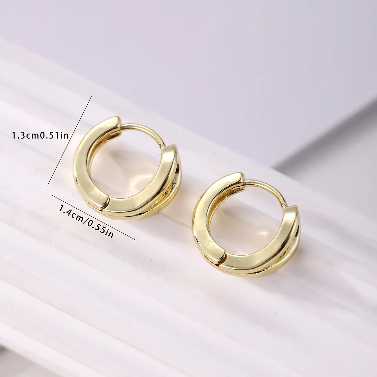 1 Pair Simple Style Solid Color Round Copper K Gold Plated Hoop Earrings