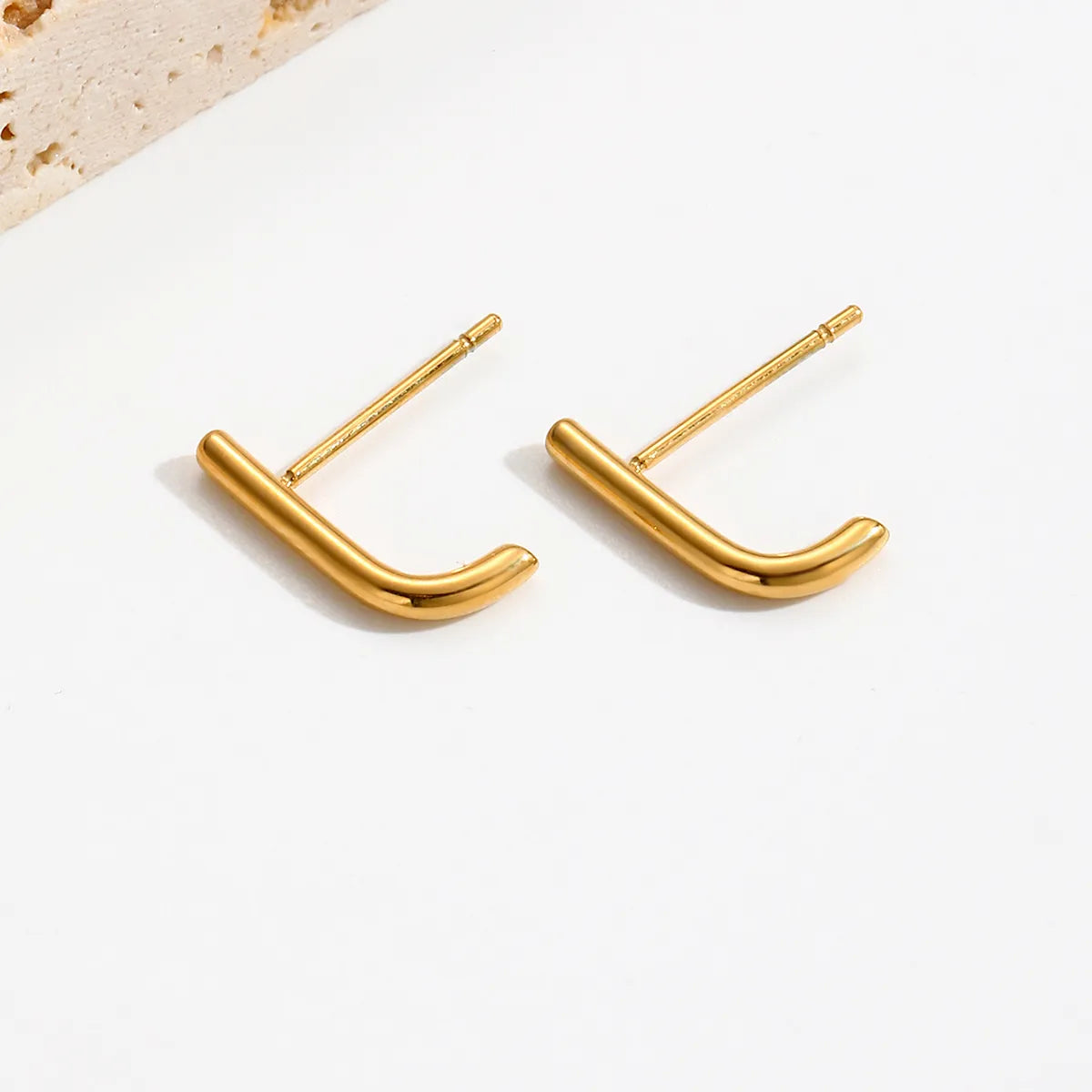 1 Pair Simple Style Solid Color Stainless Steel Plating 14k Gold Plated Ear Studs