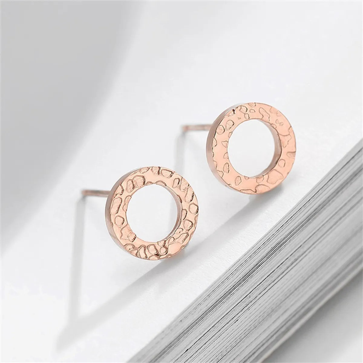 1 Pair Simple Style Solid Color Stainless Steel Plating 14k Gold Plated Ear Studs