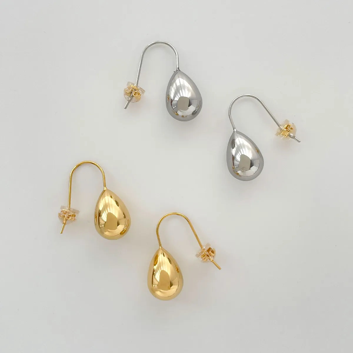 1 Pair Simple Style Solid Color Titanium Steel Plating 18k Gold Plated Drop Earrings