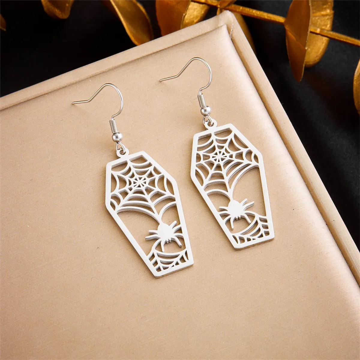 1 Pair Simple Style Spider Spider Web Plating Hollow Out Titanium Steel 18k Gold Plated Drop Earrings